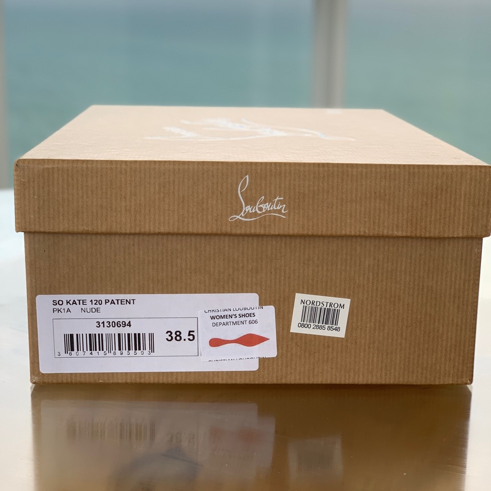 Christian Louboutin So Kate 120 Patent Nude 38.5 - Picture 8 of 8